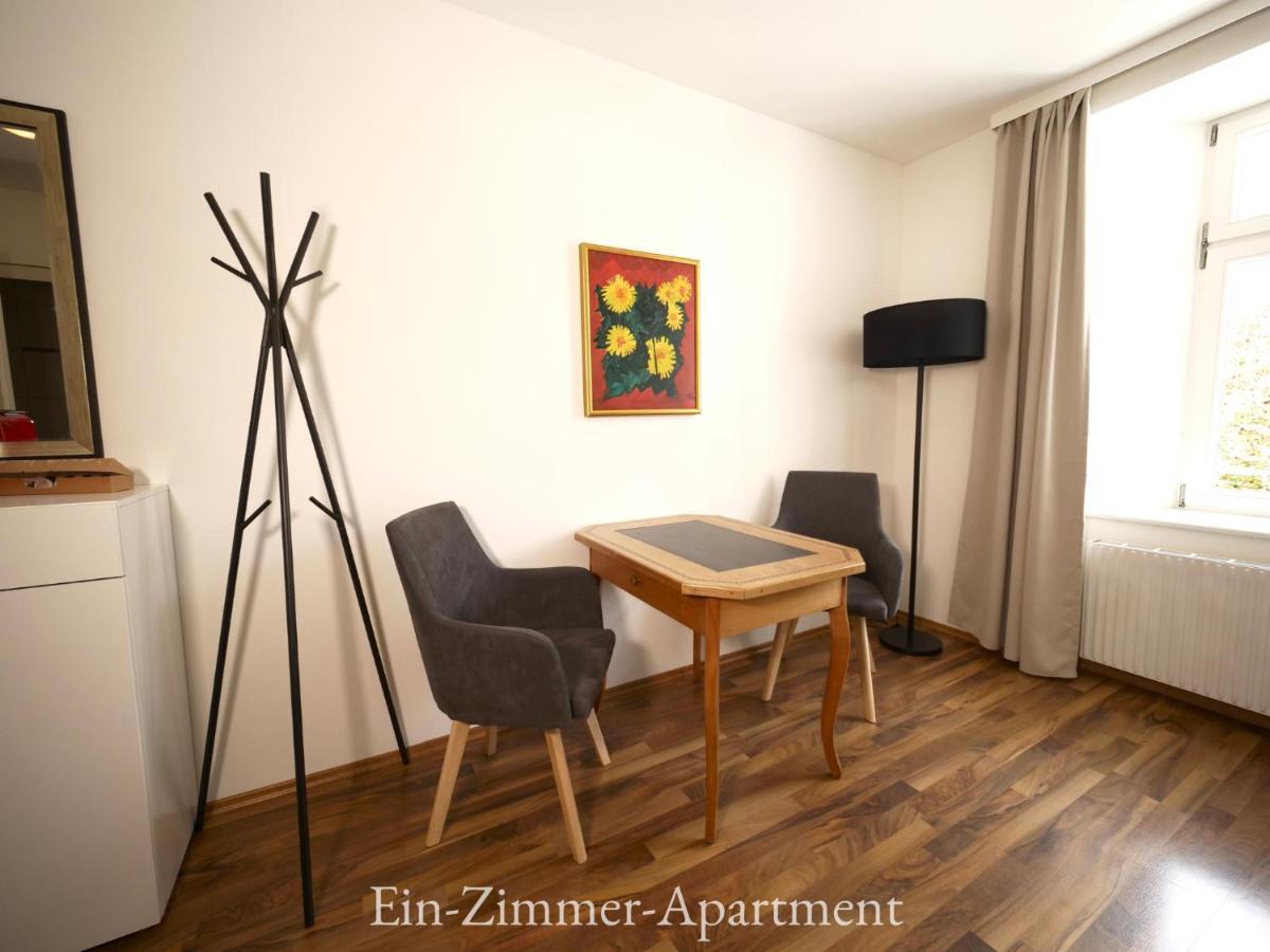 Astoria Apartments Schruns ภายนอก รูปภาพ